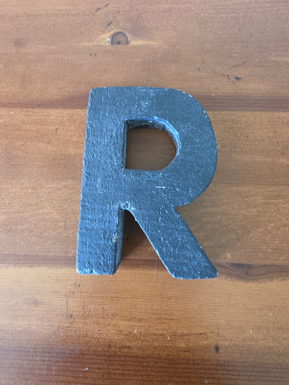 Black Type Of Stone Material Letter R Decor in Dark Black Charcoal Color
